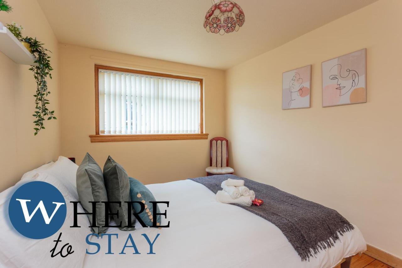 Lovely Apartment By The Hillwood Park-Free Parking EDI Exteriér fotografie