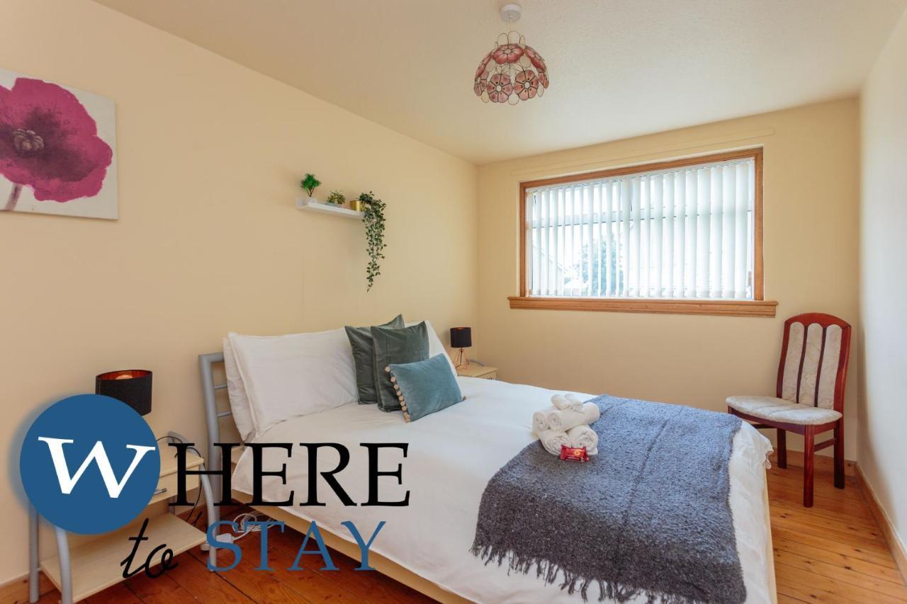 Lovely Apartment By The Hillwood Park-Free Parking EDI Exteriér fotografie